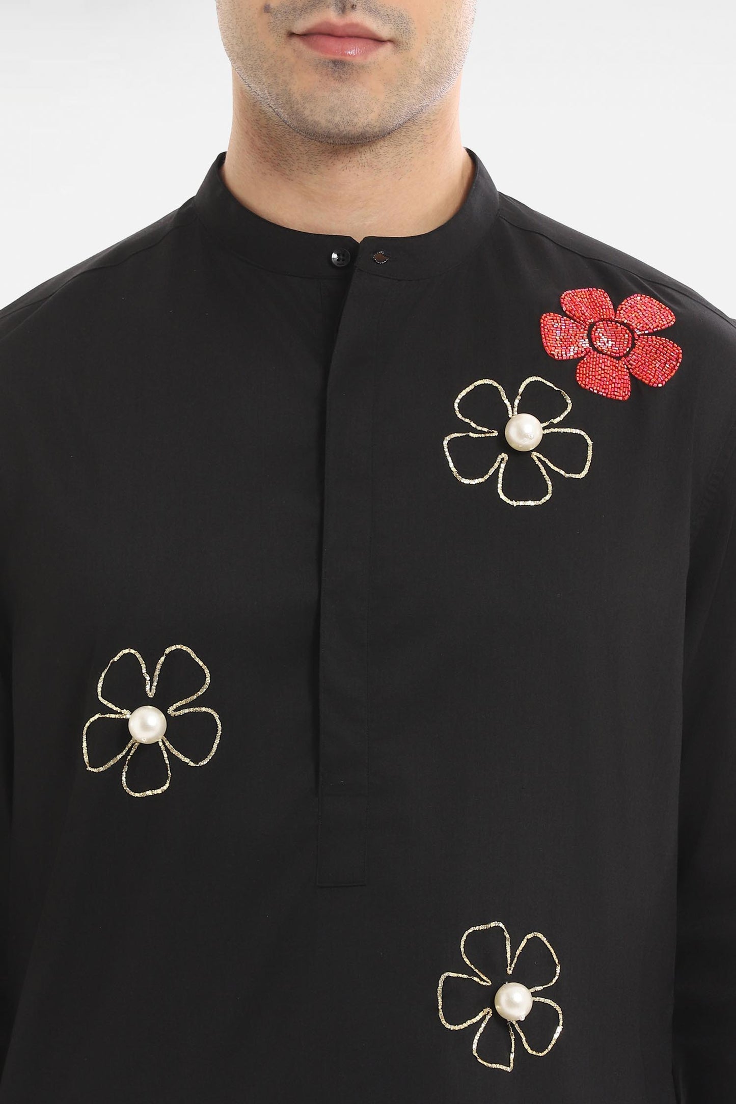 Bloom Pearl Kurta - Black