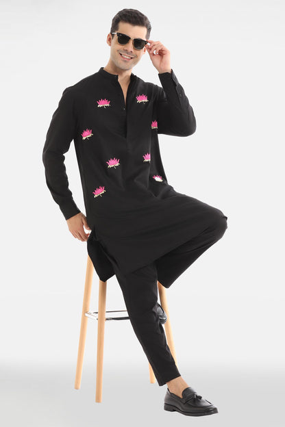 Kamal Ke Phool Kurta - Black