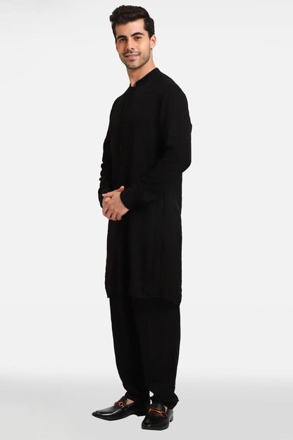 Black Embroidered Kurta