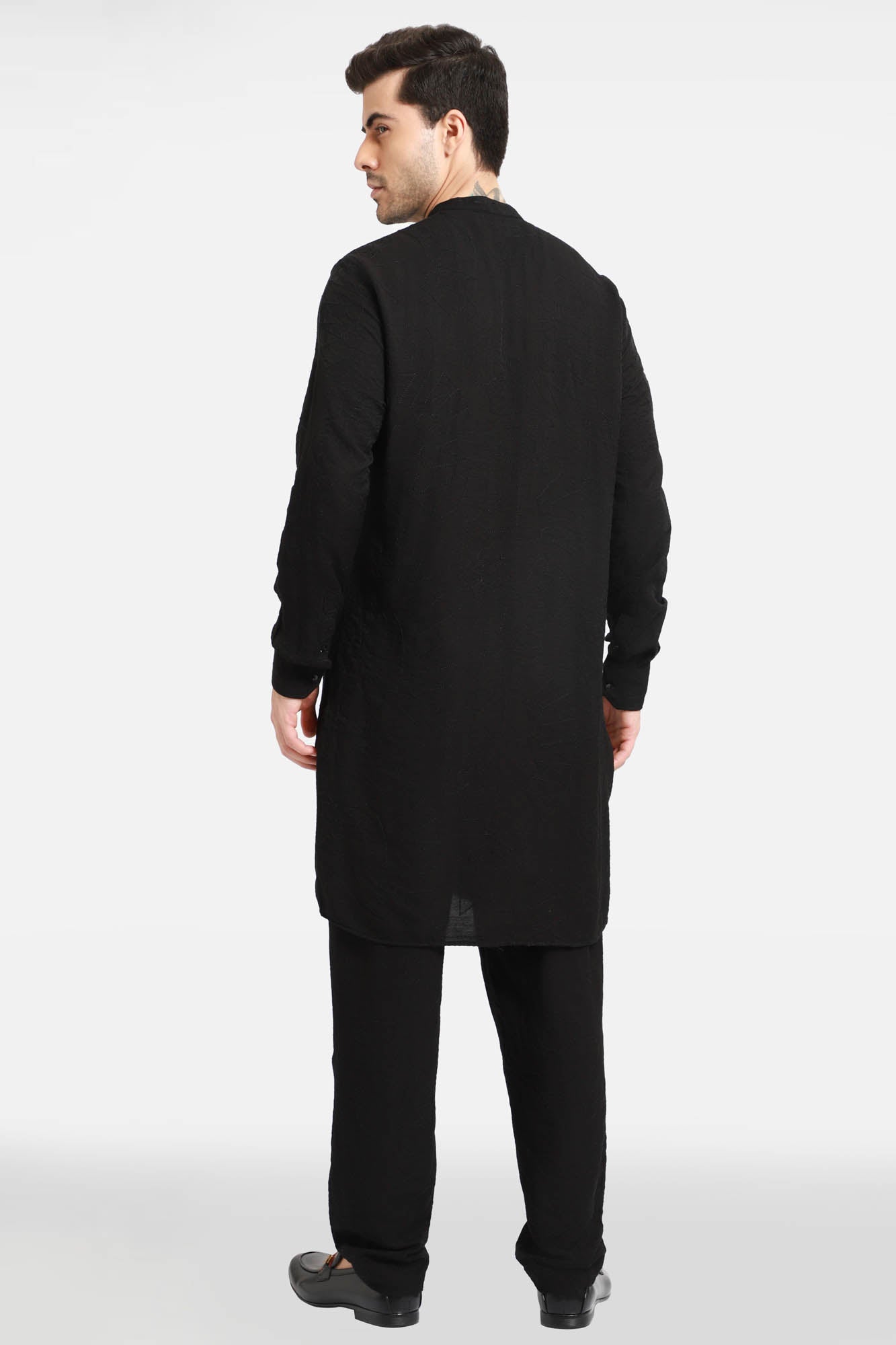 Black Embroidered Kurta